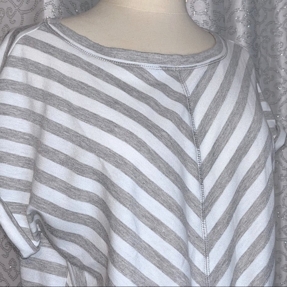 Ruby Rd., T-shirt T2 - Picture 2 of 4